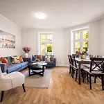 Rosen Daire