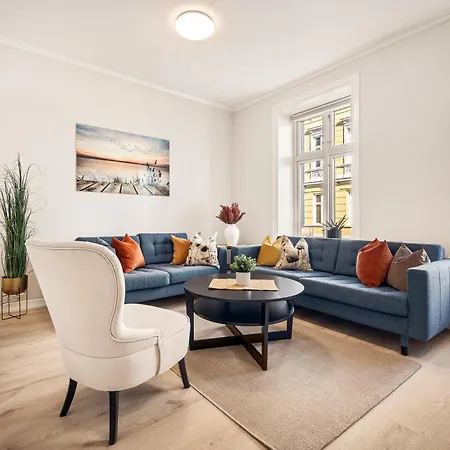Rosen Apartment