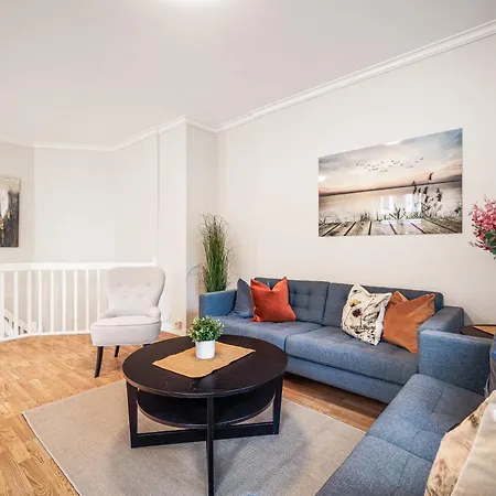Rosen Apartment